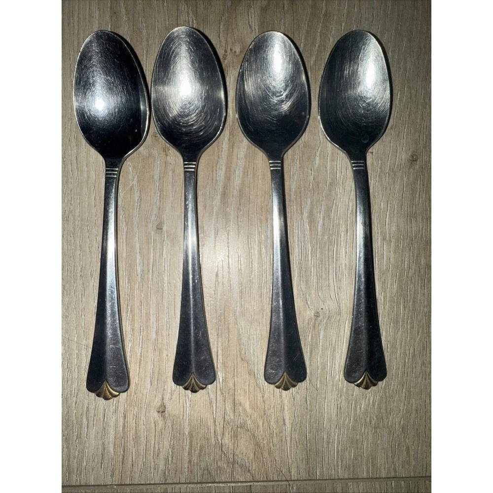 4 PCs Rogers COUNTRY SHELL GOLD Glossy Gold Tip‎ Flatware Teaspoons *read